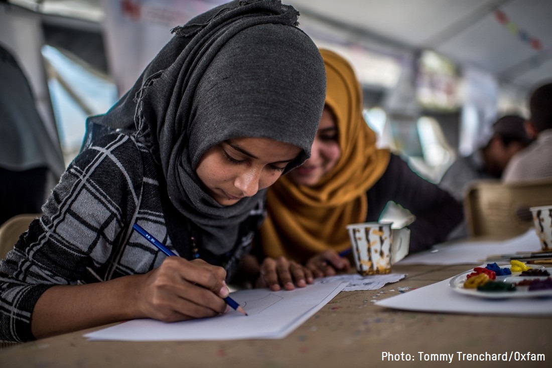 OxfamEducation's tweet image. Our latest #HomeSchooling resource is now online! Think about what learning means to you. Design your ideal school. Explore education barriers &amp;amp; consider potential solutions. 👉 bit.ly/30fPMT6 #HomeLearningUK #RightClimateToLearn @sendmyfriend @theirworld @PresBrayNews