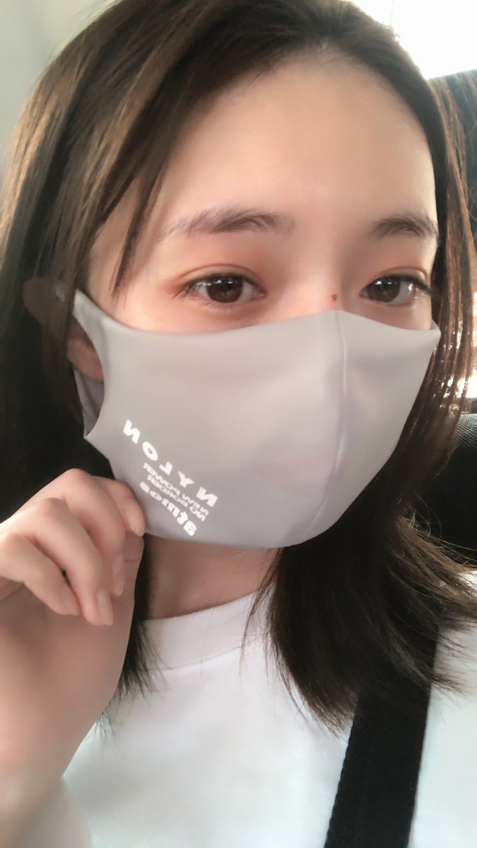 市川美織 かわいいマスク