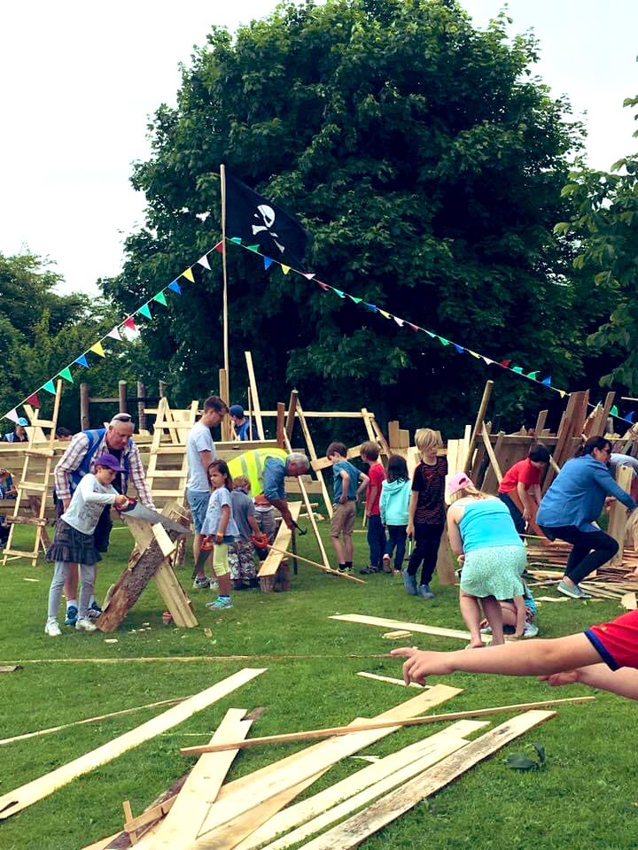Blue_Coat_Play's tweet photo. 2 years since our fantastic Big Build event with the inimitable @woodlandtribe @Blue_Coat_Play #playbuilddream #playmatters https://t.co/suCPAkhtQK