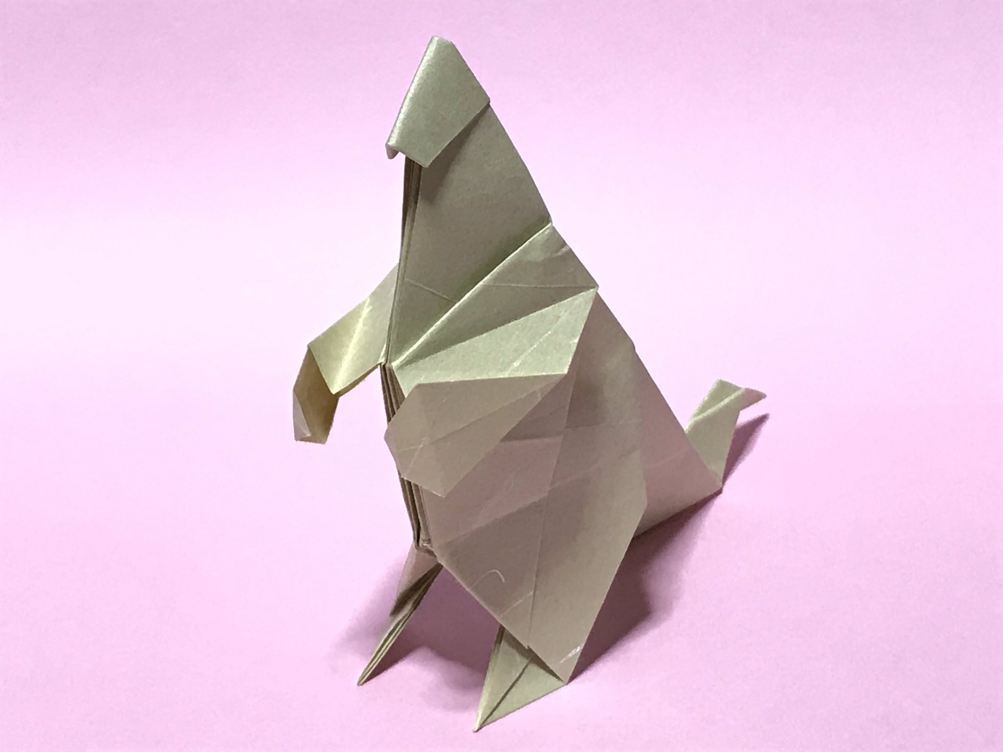 まつもとかずや 折り紙 折り紙作品 ウルトラ怪獣 適当 難易度的には簡易ちびおりくらいかな レッドキング T Co 31pefdz6fu Twitter