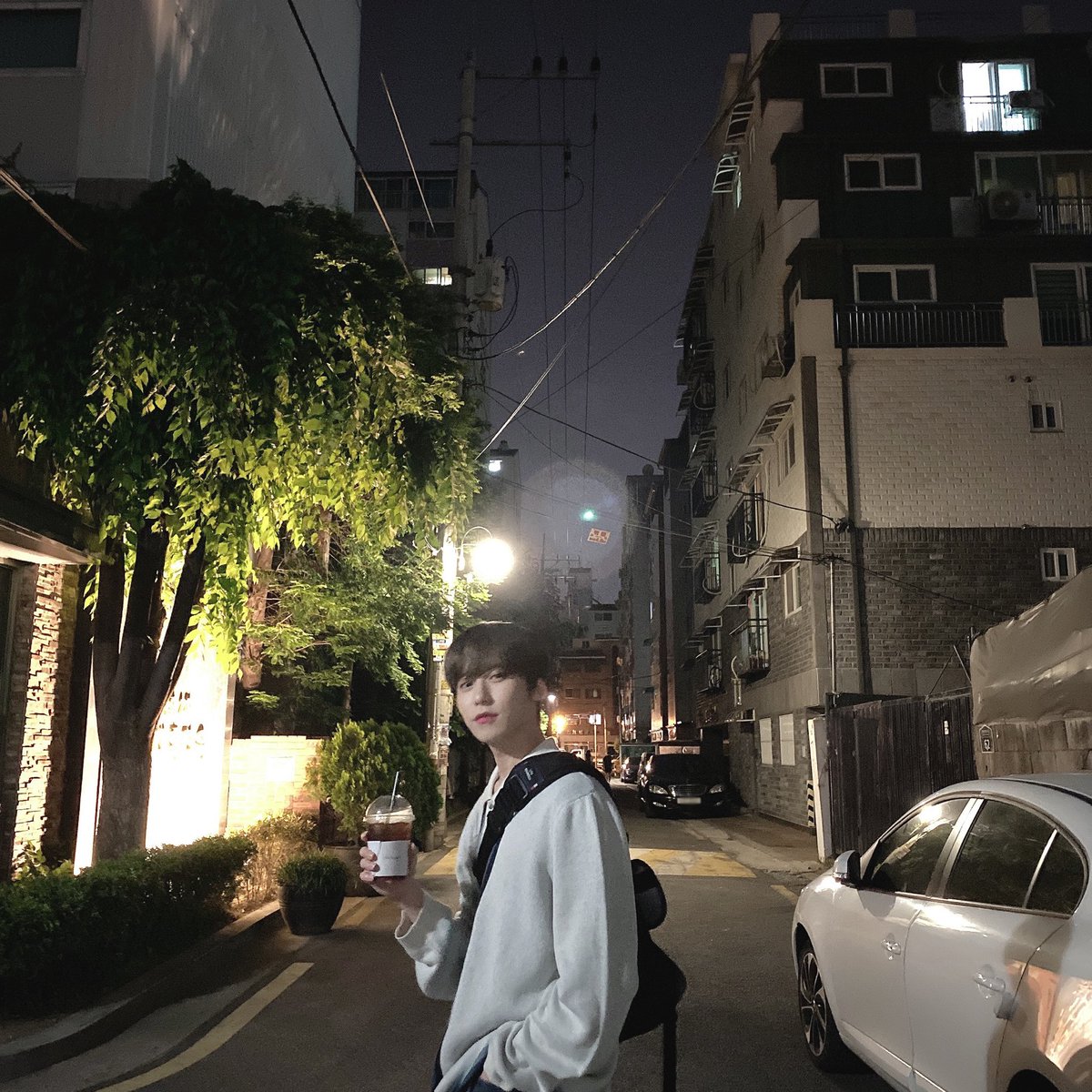 omnieuus's tweet photo. 【ONEUS 日本語訳】

[#ゴニ] 良い夜をお過ごし下さい 🌃✨ https://t.co/cod6iF0fm8