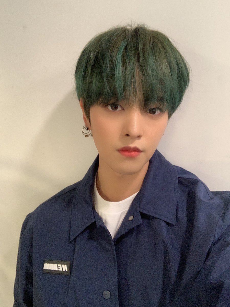 omnieuus's tweet photo. 【ONEUS 日本語訳】
[#レイブン] 🌹🔥 💥 https://t.co/1N7mtcQ9ka