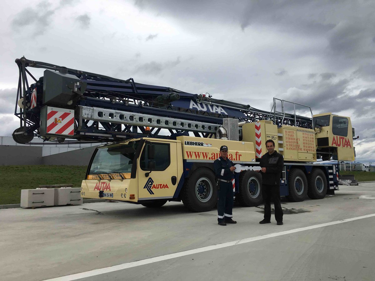GROUPE_JDL's tweet photo. Autaa investit dans une nouvelle grue MK88-4.1 - https://t.co/pGIx5lo5ii
@Liebherr @LH_Construction #autaa #levage #grue #MK #levageur https://t.co/tM7nRPYfI7
