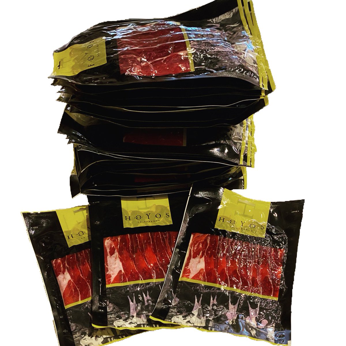 Te facilitamos las cosas ✅ Llévate el Jamón o la Paletilla Ibérica loncheada y envasada al vacío. Nos la puedes pedir cortada a #maquina o a #cuchillo, tú decides 🤩Para mas info entra en nuestra página web hermanoshoyos.es o llámanos al 923 21 43 24 #hermanoshoyos
