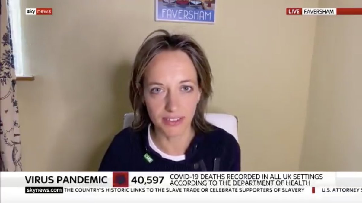 When you’re busting for a pee but have Kay Burley to do.  #bookcasewatch Nice slimline cistern.