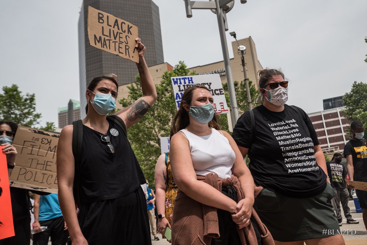 AaronWBanks's tweet photo. Lawyers and members of the legal community showing up for #BLM2PD #BLM2PDSTL #STL #MSPD #BlackLivesMatter #BreonnaTaylor #GeorgeFloyd #ABanks https://t.co/QWe0OQG6eK
