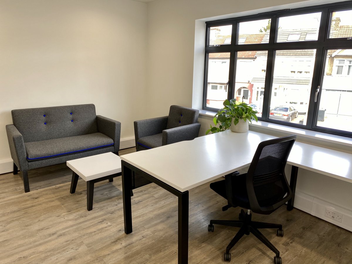 TheVintry_LDN's tweet photo. Your new office? Book a tour or email us to find out more #ServicedOffice #DirectorsSuite #RedbridgeLaneEast #EssexBusiness https://t.co/p3NTjWXWi2