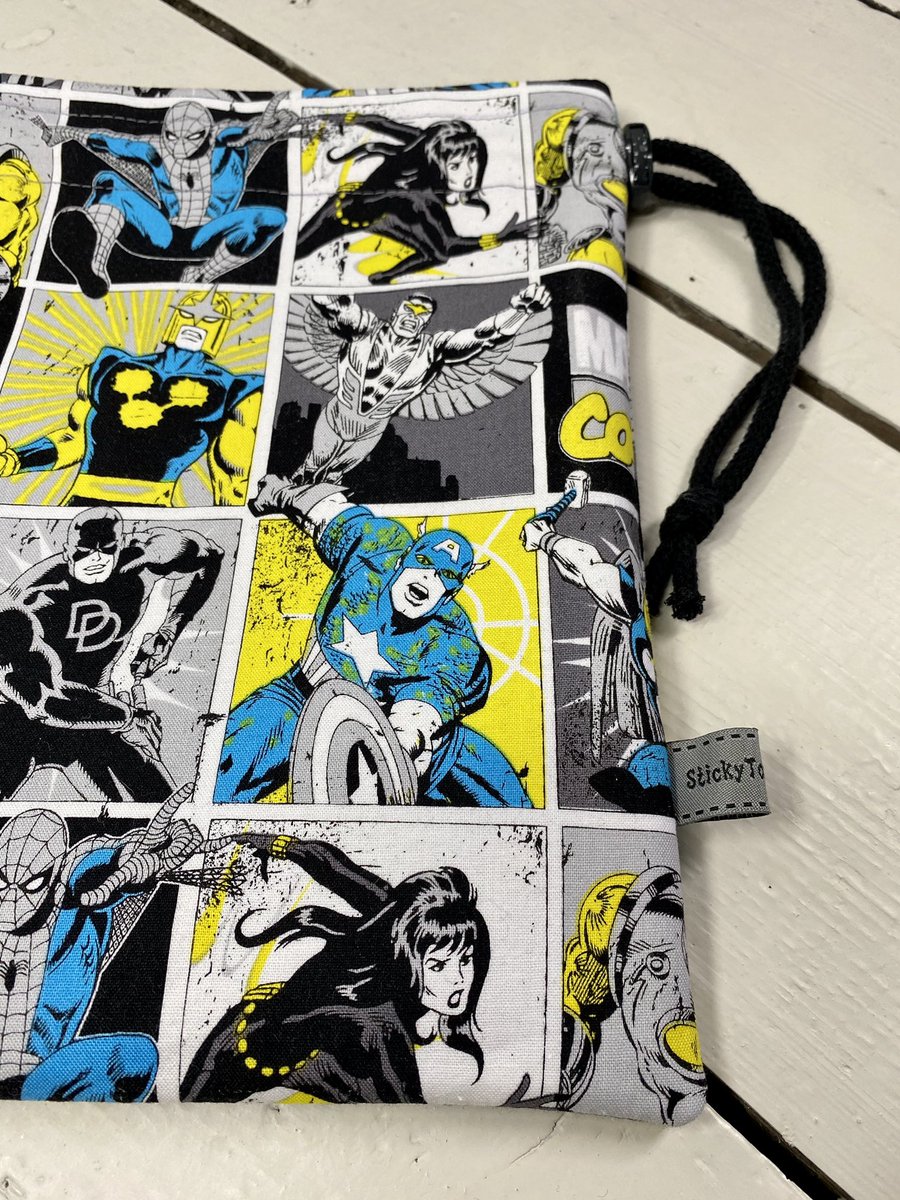 StickyChic's tweet photo. Superhero washbags for your Suoer Heros. These waterproof fabric lined drawstring washbags will be available from @AllOriginalEali from Monday June 15th. A perfect Father’s Day gift. #superheros #FathersDay #handmadegiftshop #alloriginalealing #safeshopping https://t.co/ebGRDCKpQl
