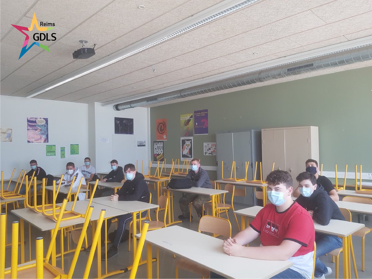 GDLS_Reims's tweet photo. [Sjbs] nos élèves masqués et motivés pour la reprise des cours en présentiel #gdlsreims #Reims #secondepro https://t.co/ZOybcqngmd