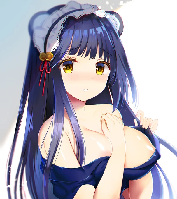アズレンの長波ちゃん。メイド姿がとても可愛い😊 