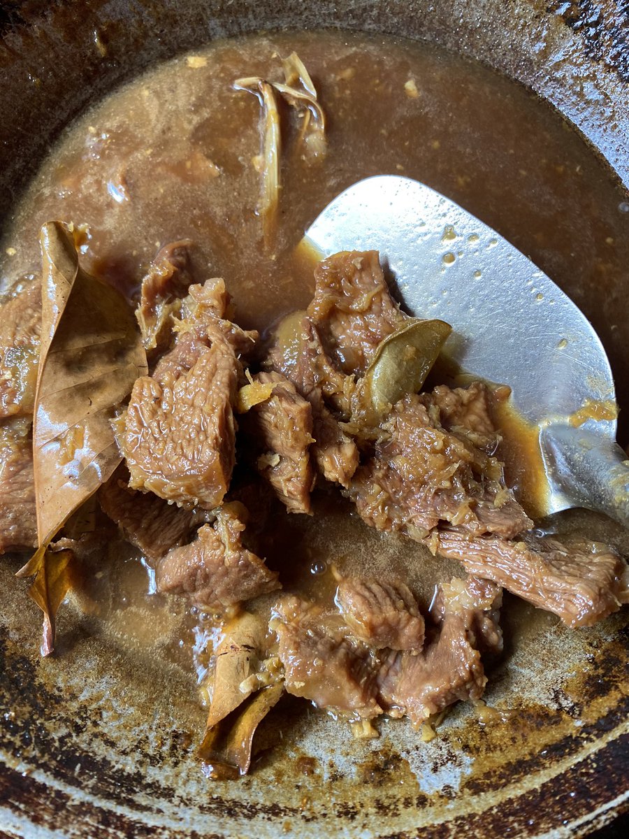 tatafebriani's tweet photo. semur daging aja hari ini🤤😍 https://t.co/RBnPEpf8aF