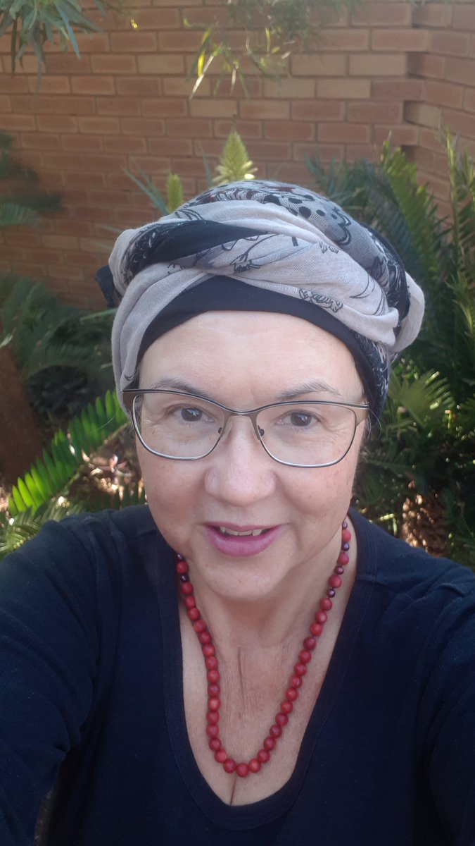 60PlusFunLife's tweet image. After months of hair salons not being open, I was unable to control my bed hair this morning and decided it is time to embrace the roots of my country!! I hope my teacher Esther K in Kenya will be proud of me 😉😀