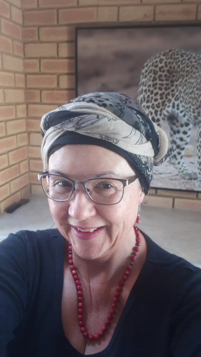 60PlusFunLife's tweet image. After months of hair salons not being open, I was unable to control my bed hair this morning and decided it is time to embrace the roots of my country!! I hope my teacher Esther K in Kenya will be proud of me 😉😀