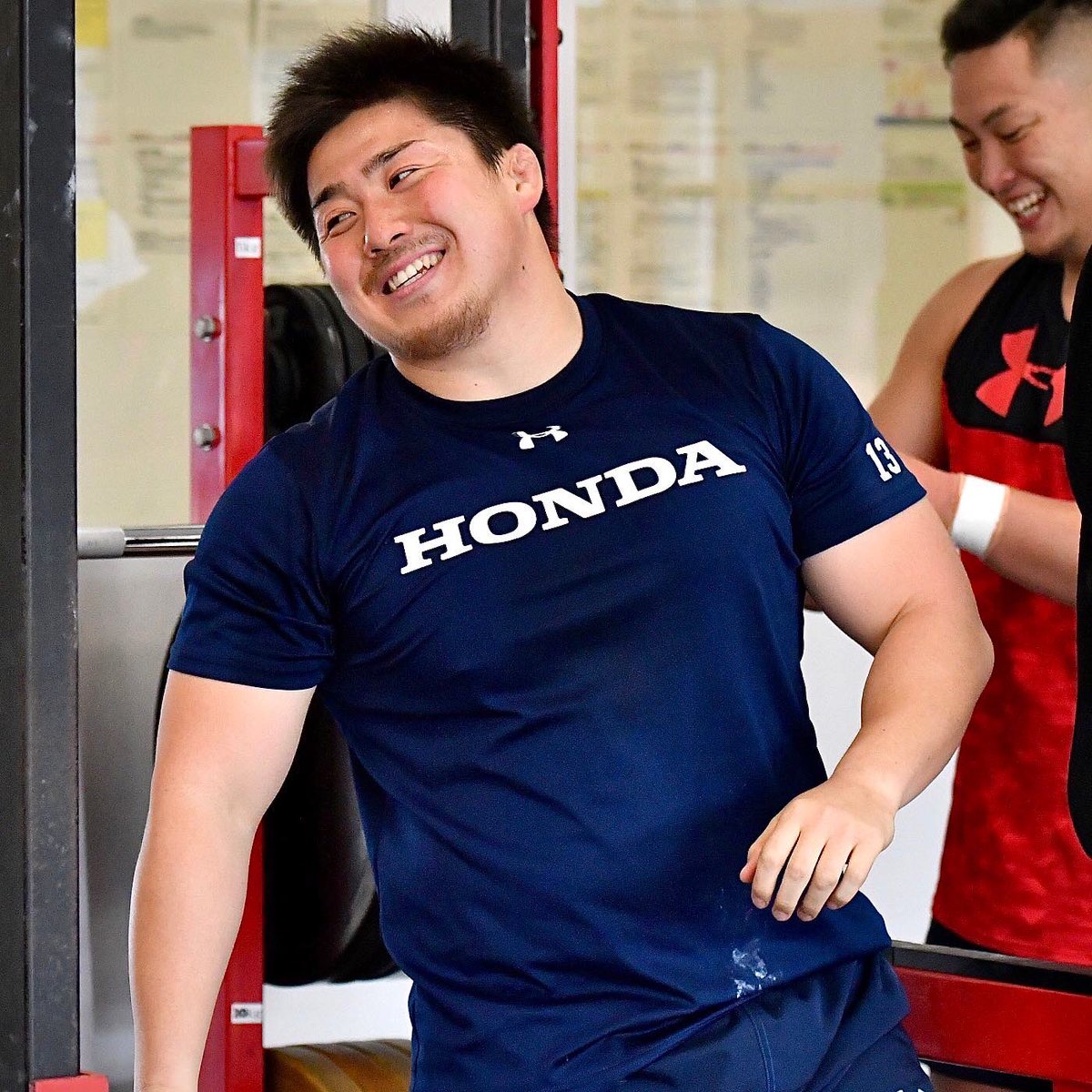 三重ホンダヒート Heatイケメン選手権 可愛い系イケメン部門 準優勝 は 藤浪輝人 選手 ワンちゃん抱っこであざとさを出し 堂々の準優勝に輝きました 具智元 選手との可愛い系イケメンコンビのスクラムは必見ですね 男らしさと可愛さを 三重ホンダヒート Heatイケメン選手権 可愛い系イケメン部門 準優勝 は 藤浪輝人 選手 ワンちゃん抱っこであざとさを出し 堂々の準優勝に輝きました 具智元 選手との可愛い系イケメンコンビのスクラムは必見ですね 男らしさと可愛さを