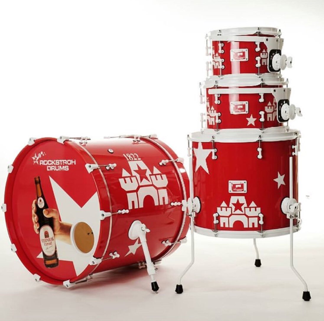 sternburgbier's tweet photo. Badumm! Tzz! #sternidrums by @RockstrohDrums 😍

Best drumset ever! https://t.co/F7JM527Xiu