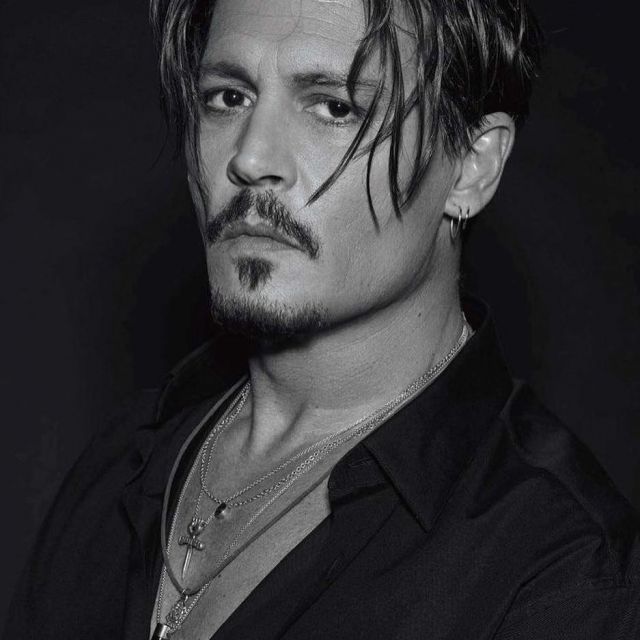 picnick95's tweet image. Buon 57esimo compleanno a #JohnnyDepp che mi fa rompere le acque sempre come la prima volta.