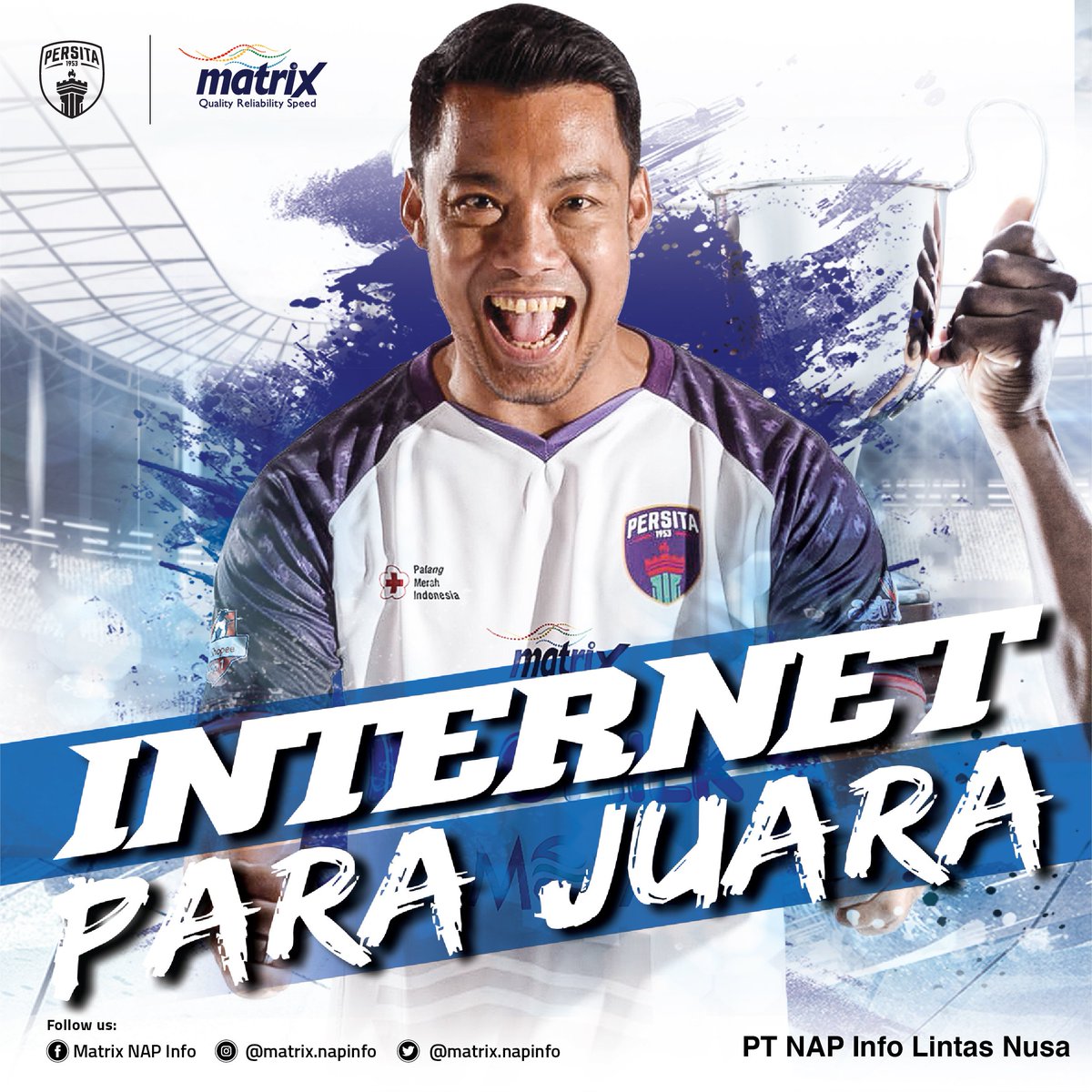 Matrix_NapInfo's tweet photo. Meski PSBB sudah mulai beralih ke fase transisi, bukan berarti kita boleh lengah dan berkumpul di tempat ramai. Tapi Persita Fans tidak perlu khawatir, karena internet bikin kamu selalu bisa menyapa para Pendekar lewat dunia maya!
Klub juara, pakai internet juara!
#PersitaxMatrix https://t.co/nnby7hmUSm