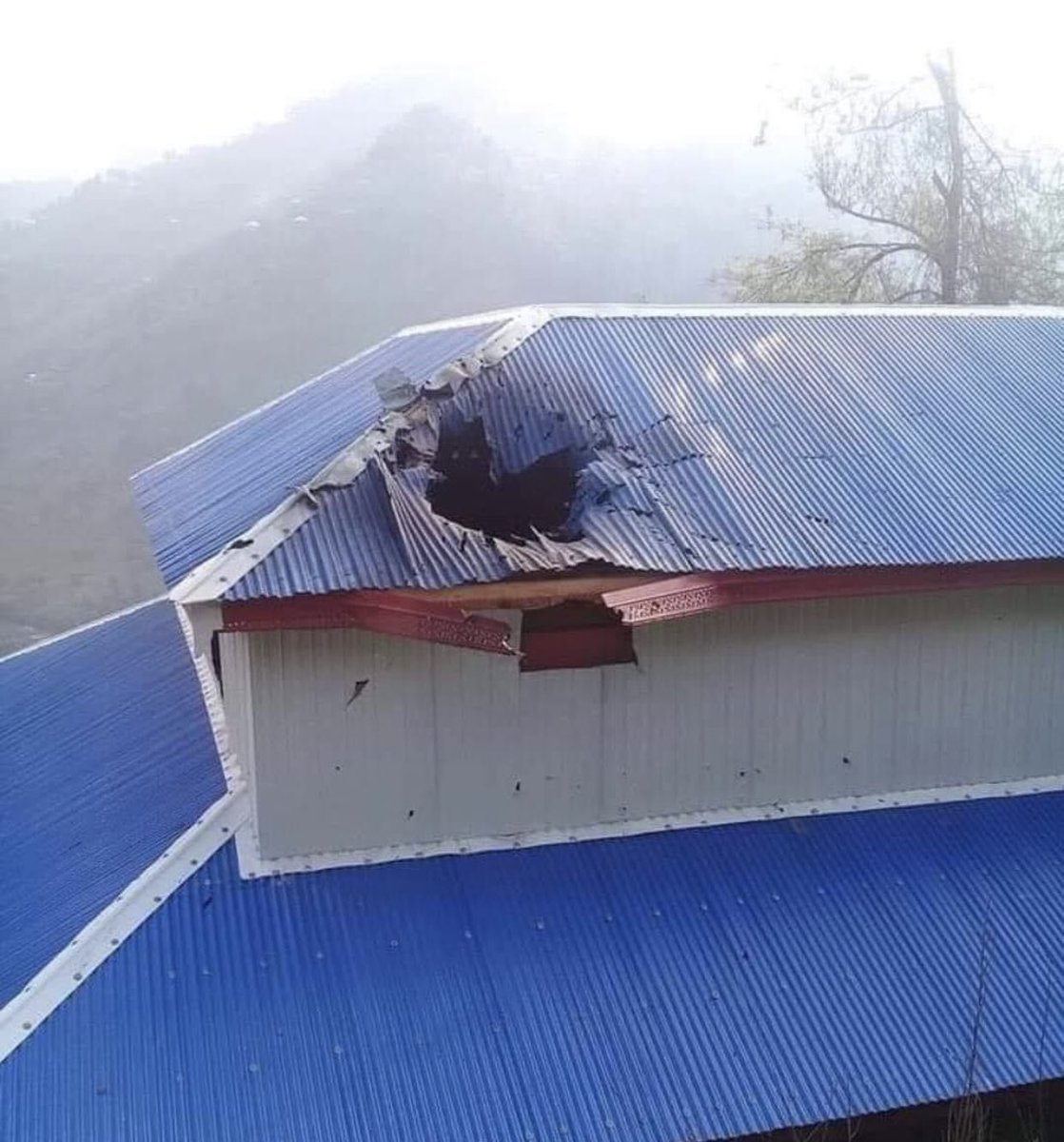 JKPNP3's tweet photo. What ever the circumstances are both India &amp; Pak are keep bombing in JK &amp; never stopped killing us JK peoples from last more then 7 decades.Totally different conditions on their own borders. We must understand and Stan up for our own national freedom #StandWithPNA #IndependentJK https://t.co/SVl0Vr3J2s