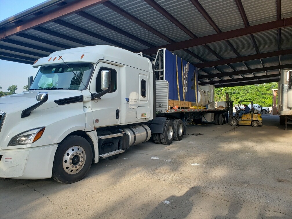 WhitingSystems's tweet photo. Delivering another fleet washing system on our truck. We provide the best fleet image programs and large vehicle wash solutions in the world.

#transportation #disinfectants #smartwash #fleetmanagement https://t.co/9ihkxAJJPW