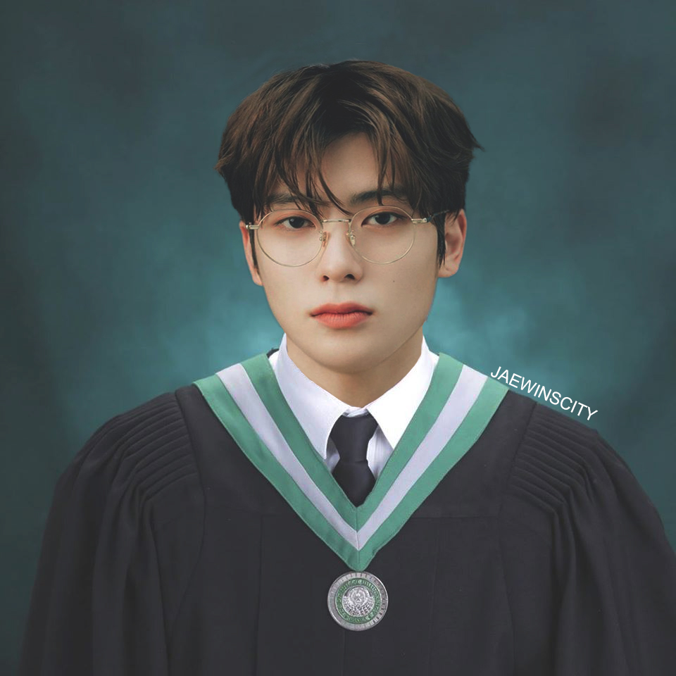 JAEWINSCITY's tweet photo. JUNG JAEHYUN AS A BIG FOUR GRADUATE 
(UST, UP, DLSU &amp; ADMU) https://t.co/OLEqNs6UIJ