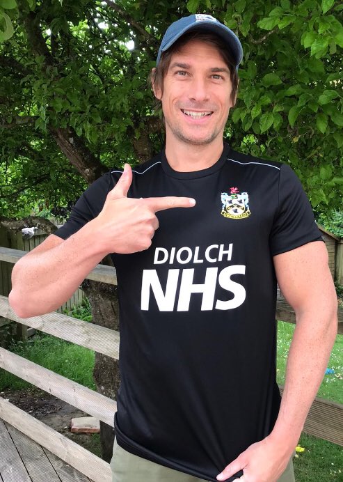 russandchips's tweet image. Massive thanks to the best rugby team on the planet @CWMTWRCHRFC for sending me the new shirt. A great side doing great things for their community. #FelUn
