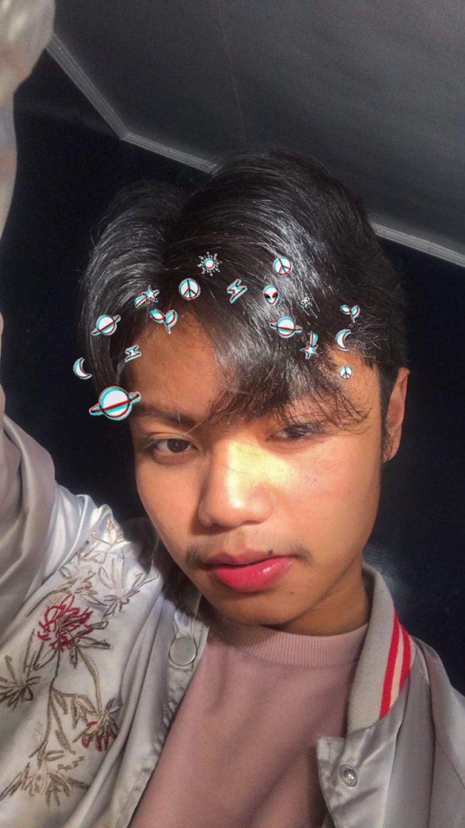 ChriziaHenson's tweet image. Tangena bat ang gwapo mo ah tercero kaba ah?  Sowwy naaaaaa mwah @PdgmzII 
#AMIGOSFOREVER