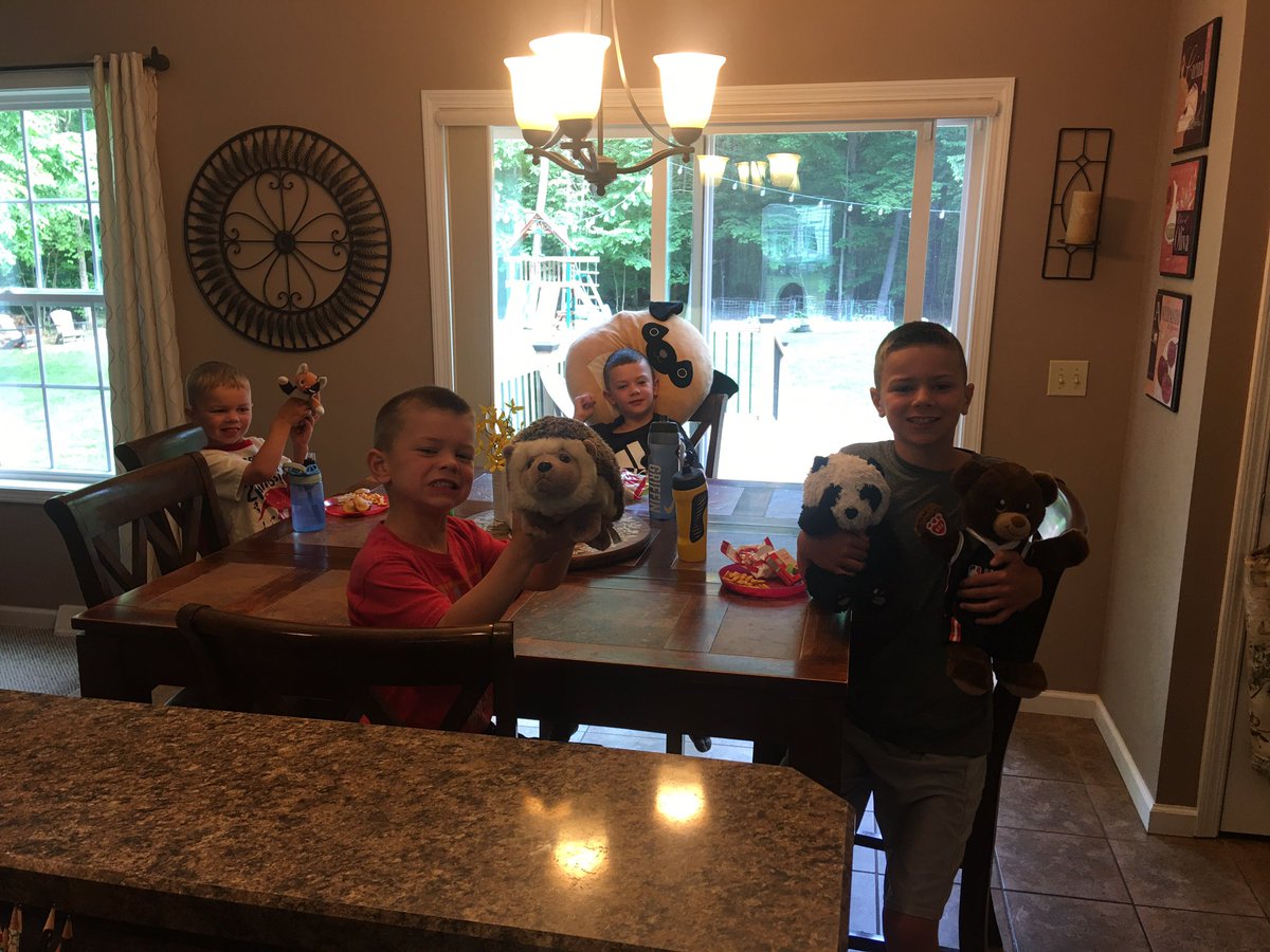 Stuffed Animal Day! 🐻 <a href="/MiltonTerrace/">Milton Terrace Elem</a> <a href="/MTEGrade1/">MTE Grade 1</a> <a href="/MTEGrade3/">MTE Grade 3</a>