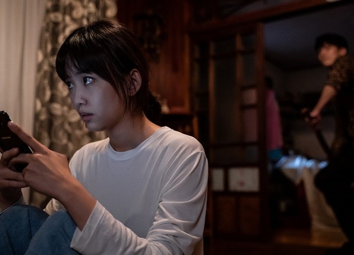 kijoo_dahleya's tweet photo. #JinKiJoo upcoming movie "Midnight" still cuts.. Uri Kyung Mi💕

Midnight” is about a hearing-impaired woman, Kyung Mi, who works as a counselor at a sign language-based call center. One night, she comes across the serial killer..
Cr:https://t.co/ye4psla6nx https://t.co/XnRH8qwskS
