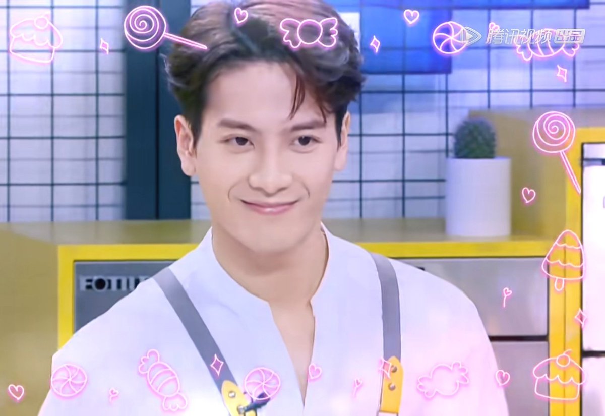 lifeforMarkson's tweet photo. 好萌啊嘉尔，当我老婆吧😂 #JacksonWang #王嘉尔 https://t.co/J8Dwx7aFFO