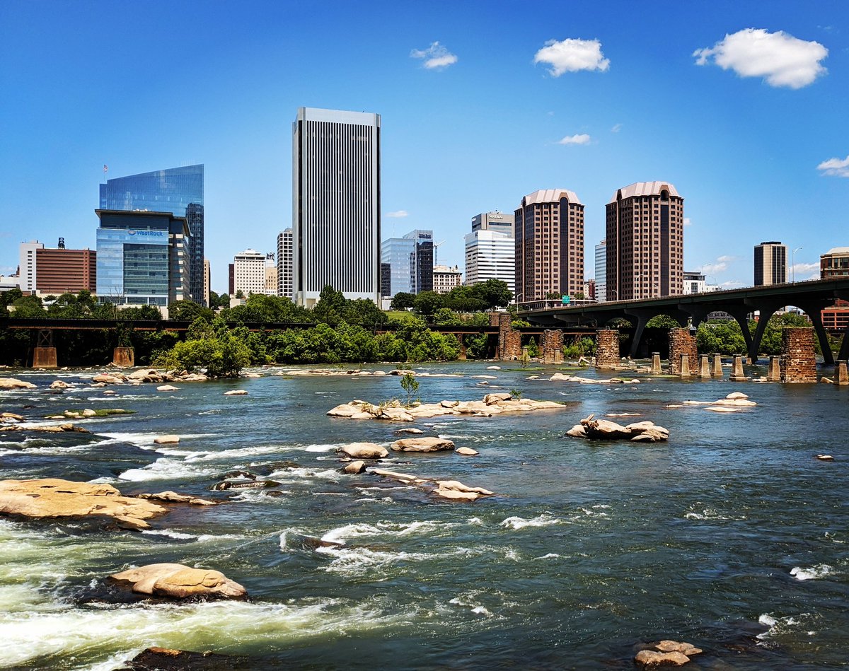 RVA_Productions's tweet photo. Blue skies, clear water! #rva #visitrichmond https://t.co/gERzWClIzG