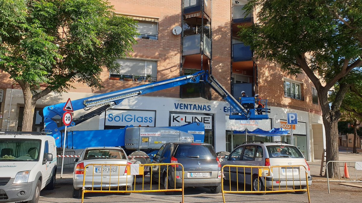 TecnitelRental's tweet photo. Brazo Articulado 43 m
Alquiler venta y reparación de plataformas elevadoras.
#Alquilerplataformaselevadoras #ventaplataformaselevadoras #lleida #tecnitel #tecnitelalcoletge #alquilerplataformaselevadoras #Alquilercarretillaselevadoras #alquilercamioncesta #apiladorautocargable https://t.co/7AHyQeffZ2