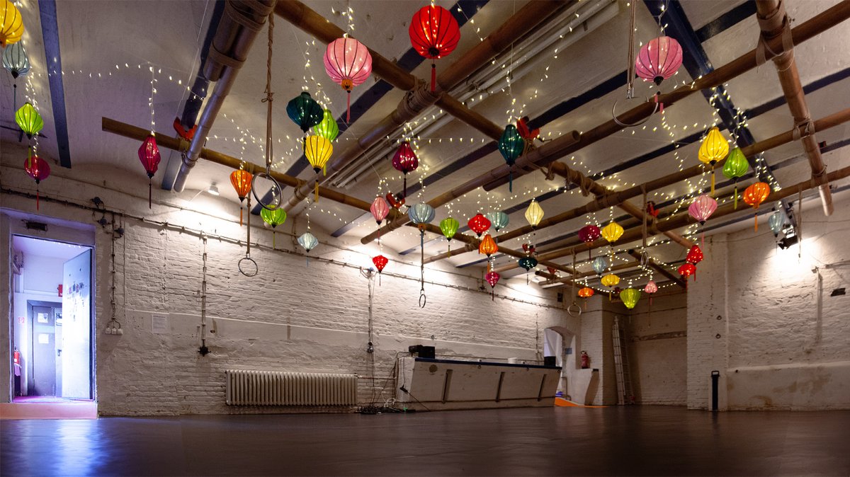KaradaHouse_'s tweet photo. You've always wanted to use Karada's Space ? Now, you can. It's called Kara Berlin and we will be happy to hear from you !
https://t.co/6i8BGcHFFy
#renting #rentingspace #videospace #filming #photoshoot #workshop #workshopspace #karadahouse #rentingberlin #berlinspace https://t.co/DGnWTd0Pvr