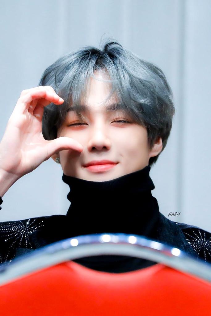 aynowifes's tweet photo. @twt_VAV Thanks for making me happy every day ❤ https://t.co/tnFMsuALSN