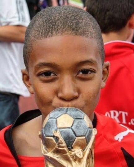 Footballtweet's tweet image. Kylian Mbappé's 9 year glow up. 😚🏆
