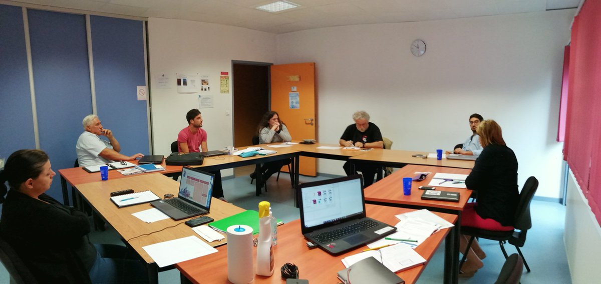 Sportadapte2607's tweet photo. Préparation de nos futurs événements avec #MyTélé et #Utopia Com Event
#Cdsa2607 #reunion #teamSportAdapte https://t.co/FUwzrdtdkS