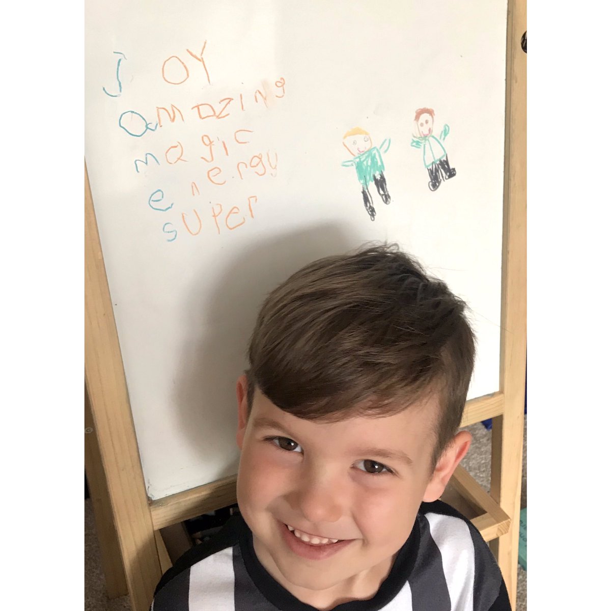staceyweedy's tweet photo. @MrsMfromSJB @SJBSunderland Charlie done his picture for his best friend James 💙 https://t.co/6eWO7T6UO9