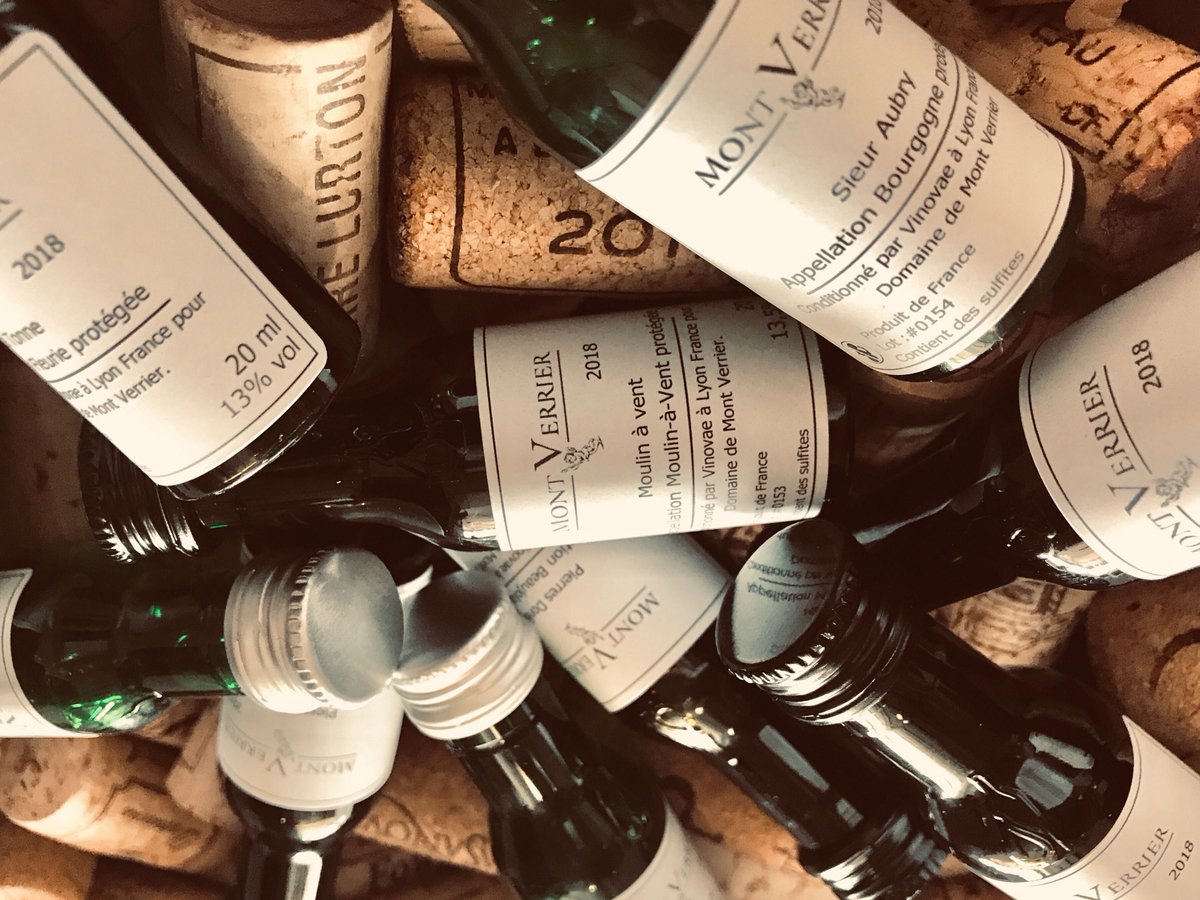 _Vinovae's tweet photo. L’équipe de Vinovae se réjouit de reconditionner les bouteilles du @domainemontver1 à l’occasion du salon #Hopwine ! https://t.co/8HvpNIS3XB
