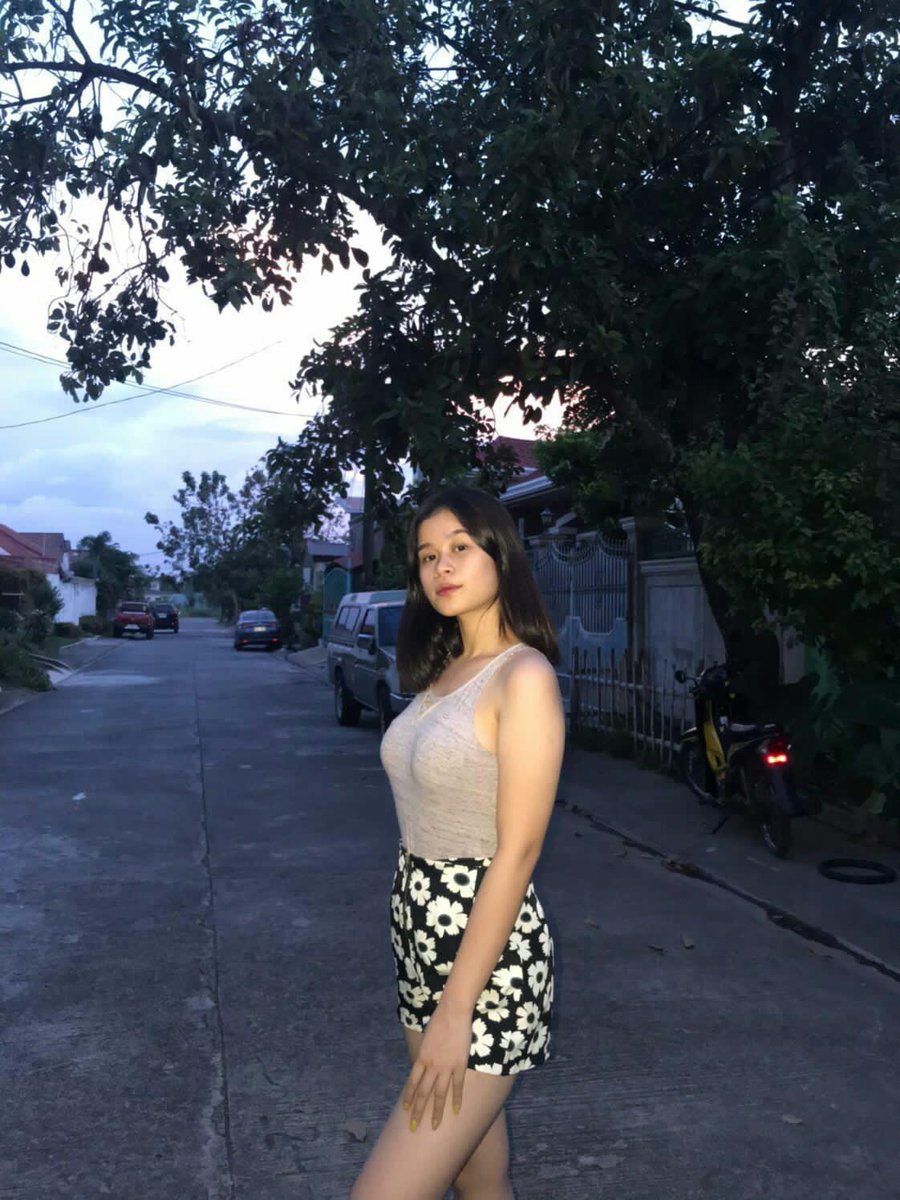 ChriziaHenson's tweet image. Tercero ghorls
@itschikigirl @abbyorencia 
#AMIGOSFOREVER