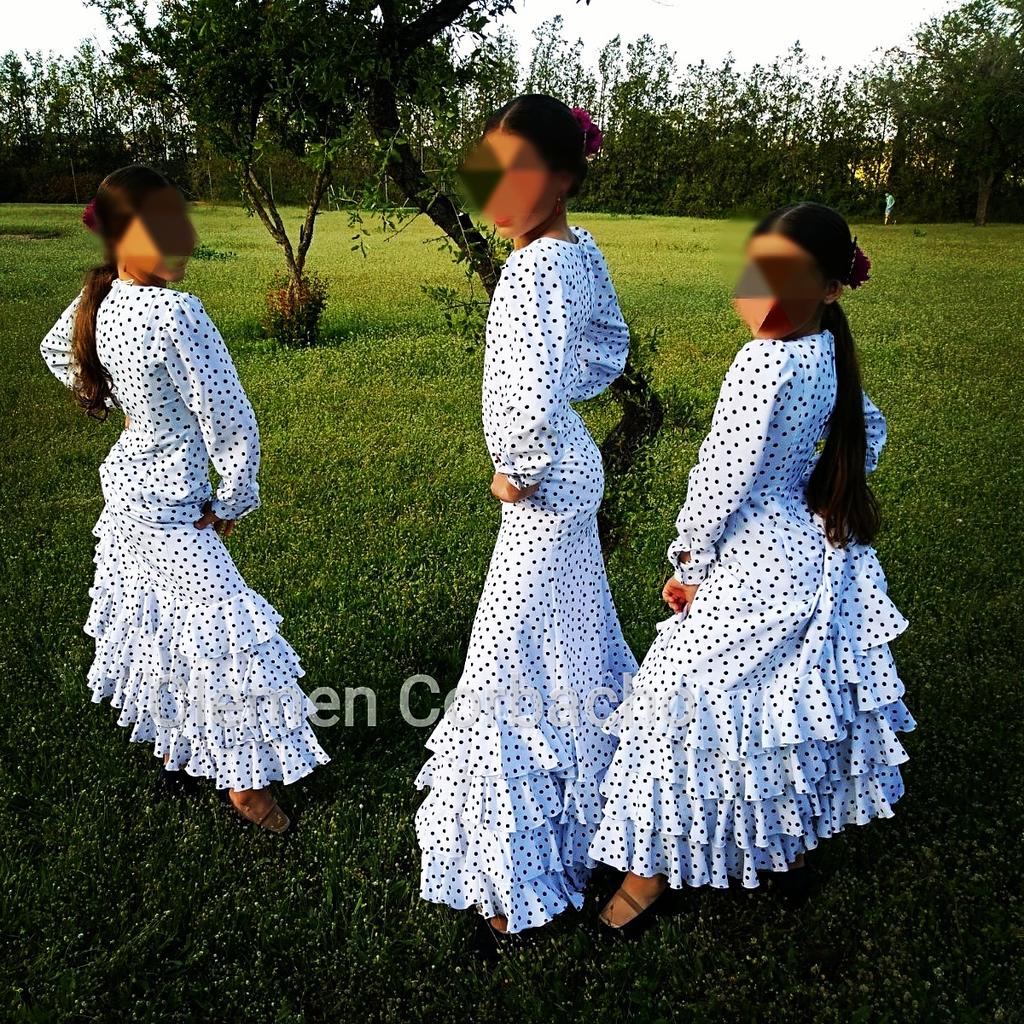 clemencorbacho's tweet photo. Diseños para bailaoras! 
.
.
#flamenco #moda #bailaoras #baileflamenco #clemen https://t.co/QbllRl40pS