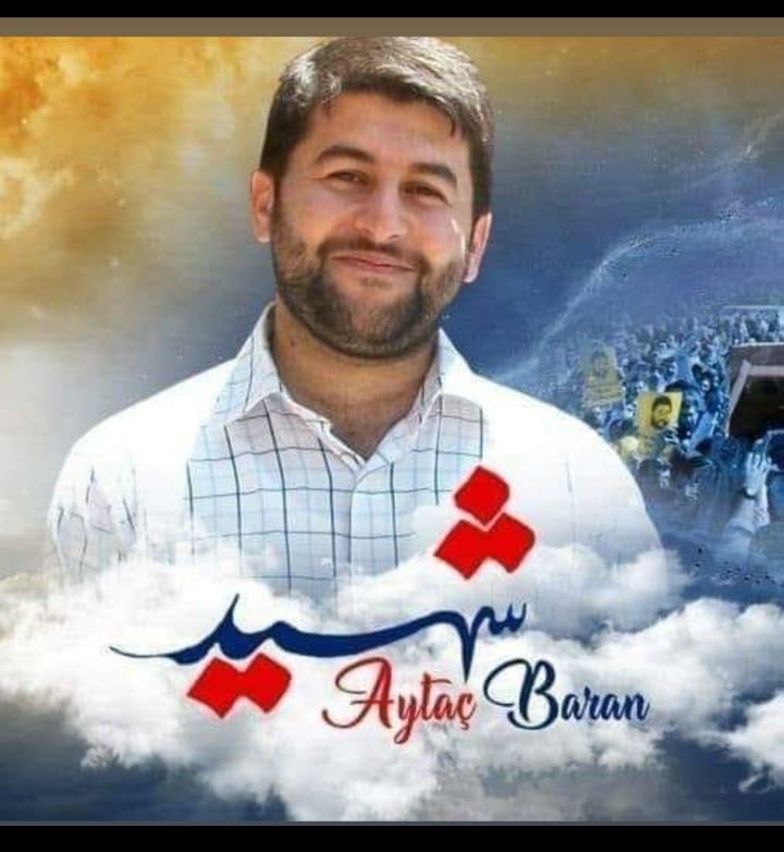 MehmetNaksiErat's tweet photo. Şehit #AytaçBaran’ı rahmetle anıyorum mekanı cennet ruhu şad olsun
*
Katillerine, azmettiricilerine, karanlık, sefih ve zülüm kokan zihniyetlerine de lanet olsun
*
Bir şehit tohum misali toprağın altına girer, fakat onlarca yıl meyve veren ve serin gölgesi olan bir ağaca dönüşür. https://t.co/9equV0IJnN