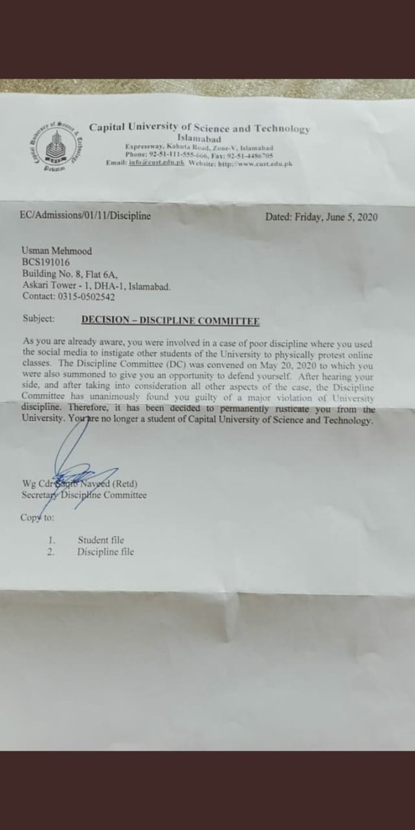 HamailEjaz's tweet photo. Cust University rusticated a Student for raising his voice. 
@hecpkofficial Should bring him back and  Cust University will apologize for this act! 
Thank you @Mustafa_PPP Sir for being this students voice! Hum Students "Mutasireen" mai sai hain!
#SuspendOnlineExams_HEC https://t.co/53F5L9hMs2