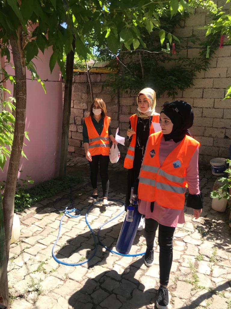 Son gün, son saha görevimiz 🤍🧡 #VefaSosyalDestek <a href="/Vefaelik19/">Vefa ÇELİK</a> @yrnzrd02