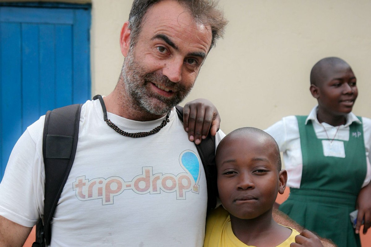 #Podcast #TurismoPro Esta semana <a href="/alexfocom/">Alejandro Barredo</a> nos presenta a Daniel Losada Casanova de <a href="/viajerotripdrop/">trip-drop</a>, un proyecto social, que conecta necesidades no monetarias de colectivos de todo el mundo con viajeros solidarios, desde hace más de 10 años #turismo

bit.ly/30nGg01