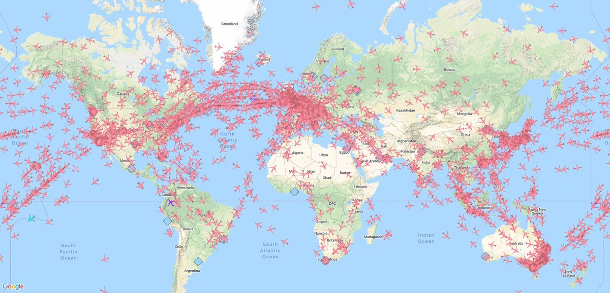 LiveFlightApp's tweet image. Release days @infiniteflight are always busy! Almost 3000 pilots across all servers right now