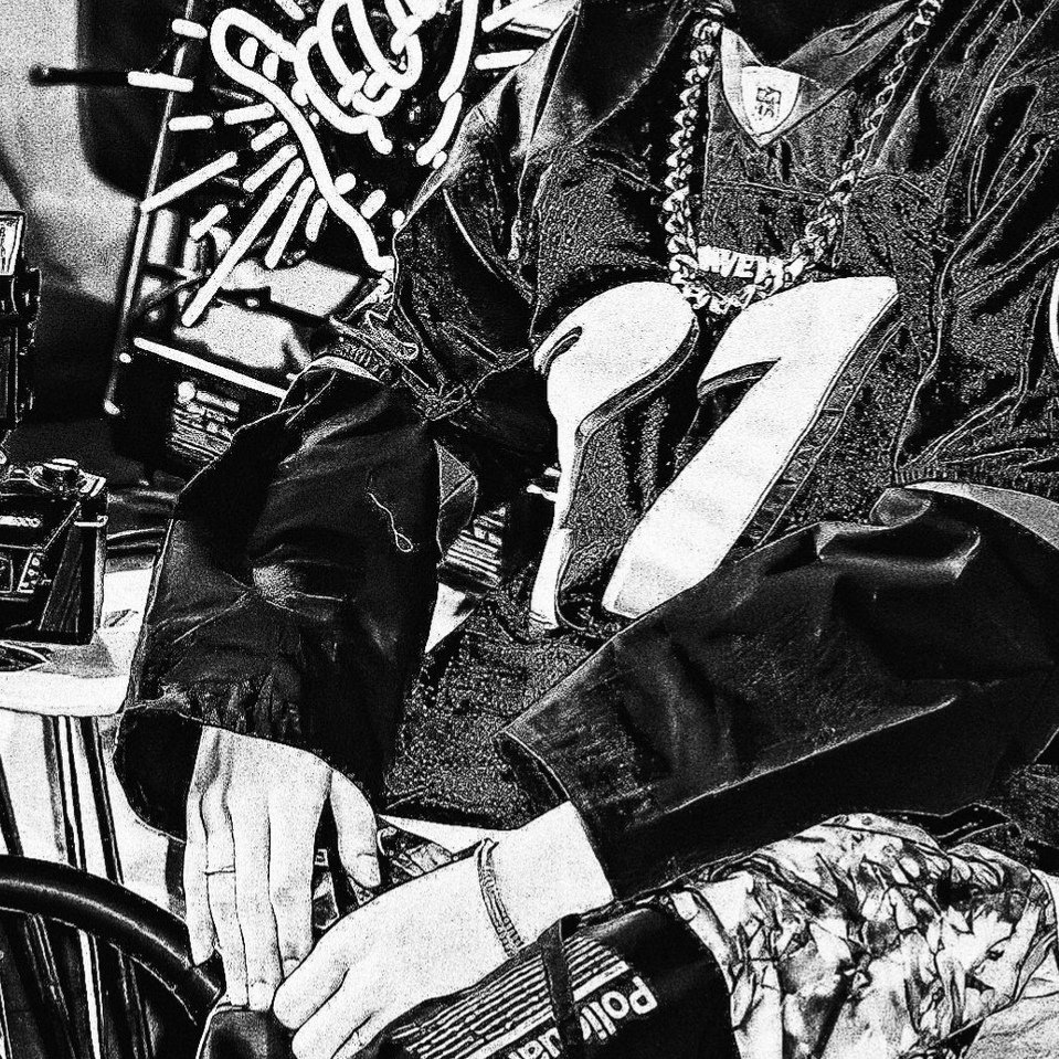 (  𝓟  .  ) 
  
          𝑷um𝒃abe 𝙢ade in 00 ' s 
          *  แลกฟอล 𓐄 ตามทัก  、 

  ยพท ลฟตท. 🥋