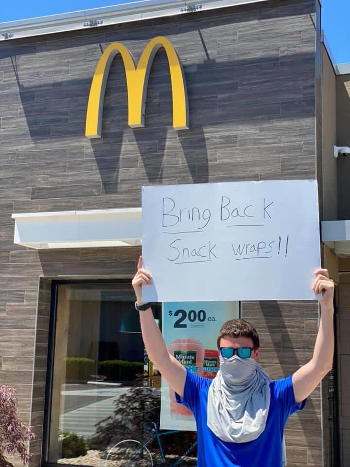 AndrewFeldhaus's tweet photo. @jamesfeldhaus @McDonalds https://t.co/MtgRQX0PZ4