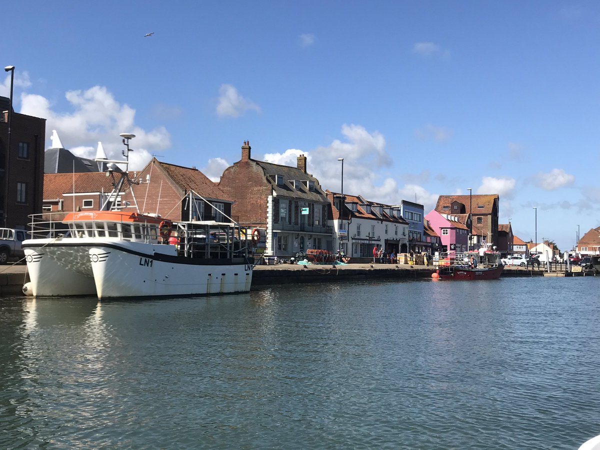 RobertMbe's tweet photo. #PortofWells is slowly but steadily coming back to life, boats being launched &amp; heading out to the moorings. #WellsNexttheSea #NorthNorfolkCoast “ Fresh Air &amp; Freedom “ https://t.co/LFfOXU2RJ1