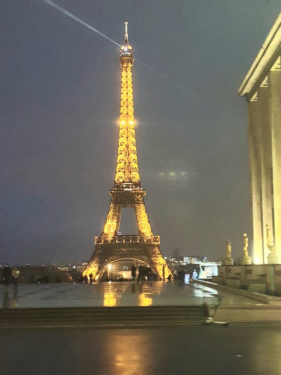 #paris # Eiffelturm #bei nacht ...herrlich bei nacht einfach geil.