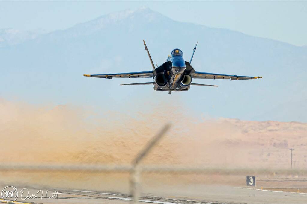 OwenAviation's tweet photo. Oh what a thrill it was to have 35,000 lbs. of thrust scream overhead during the Low Transition Takeoff! #LTT #lbs #elcentro #wintertraining #heatblur #fa18 #usn #navyblue #BAfans #fences #belowsealevel #desertvibes #heating #harddeck #shadetree #naf #howlowcanyougo #stormch… https://t.co/qL04yEJLN8