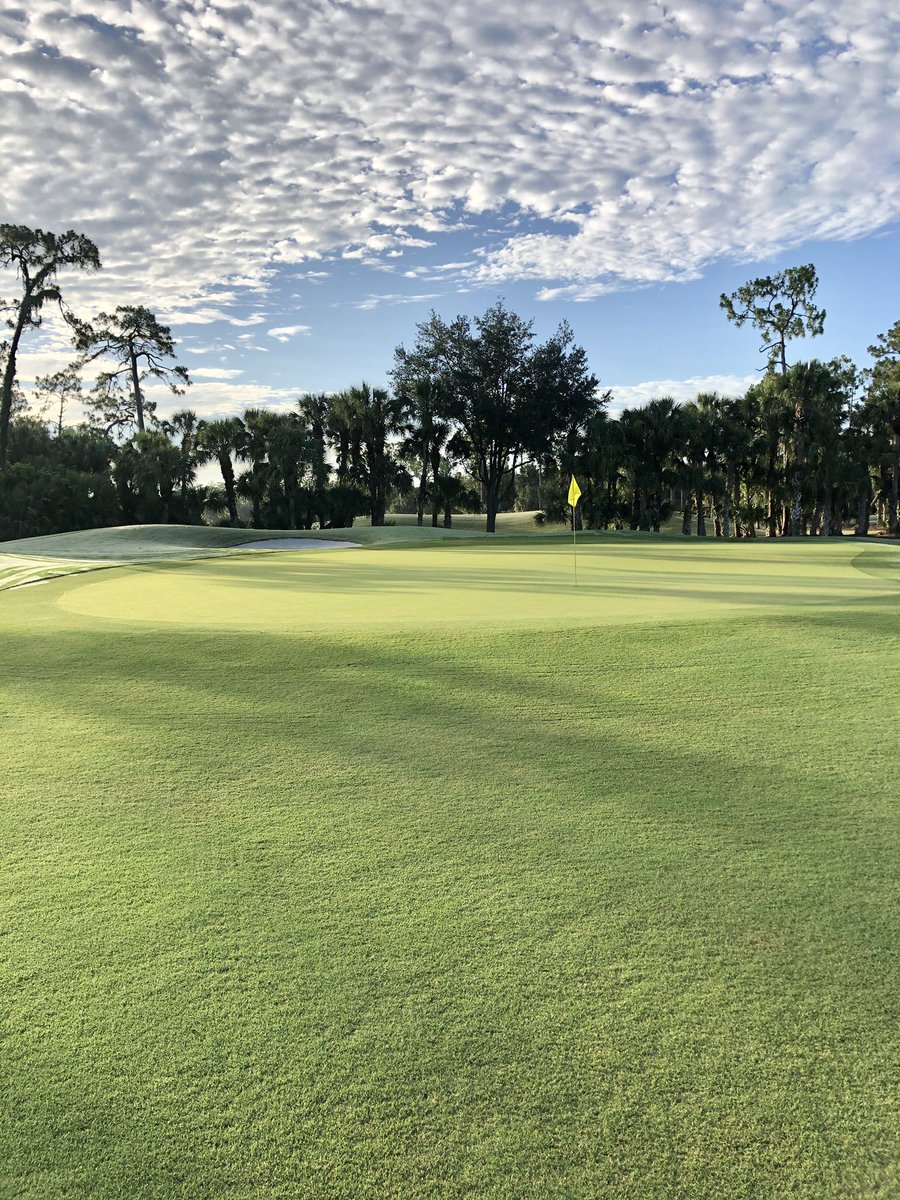 DarrenJDavisGCS's tweet photo. Hole 1 #oldefloridagolfclub #brokenclouds at #sunrise #golfcoursesuperintendent #thisismyoffice #golf course #g2g @gcsaa @FGCSA #favoritetimeoftheday https://t.co/wiLBVWcY6j